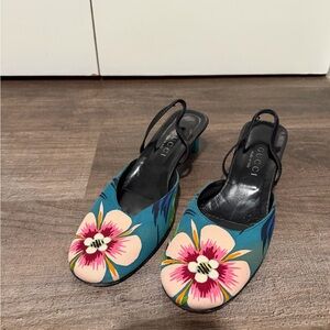 Gucci Women's mule with Floral Design